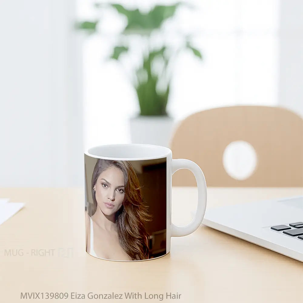 Mug Eiza Gonzalez With Long Hair Gelas Selebriti - All-side / Desain