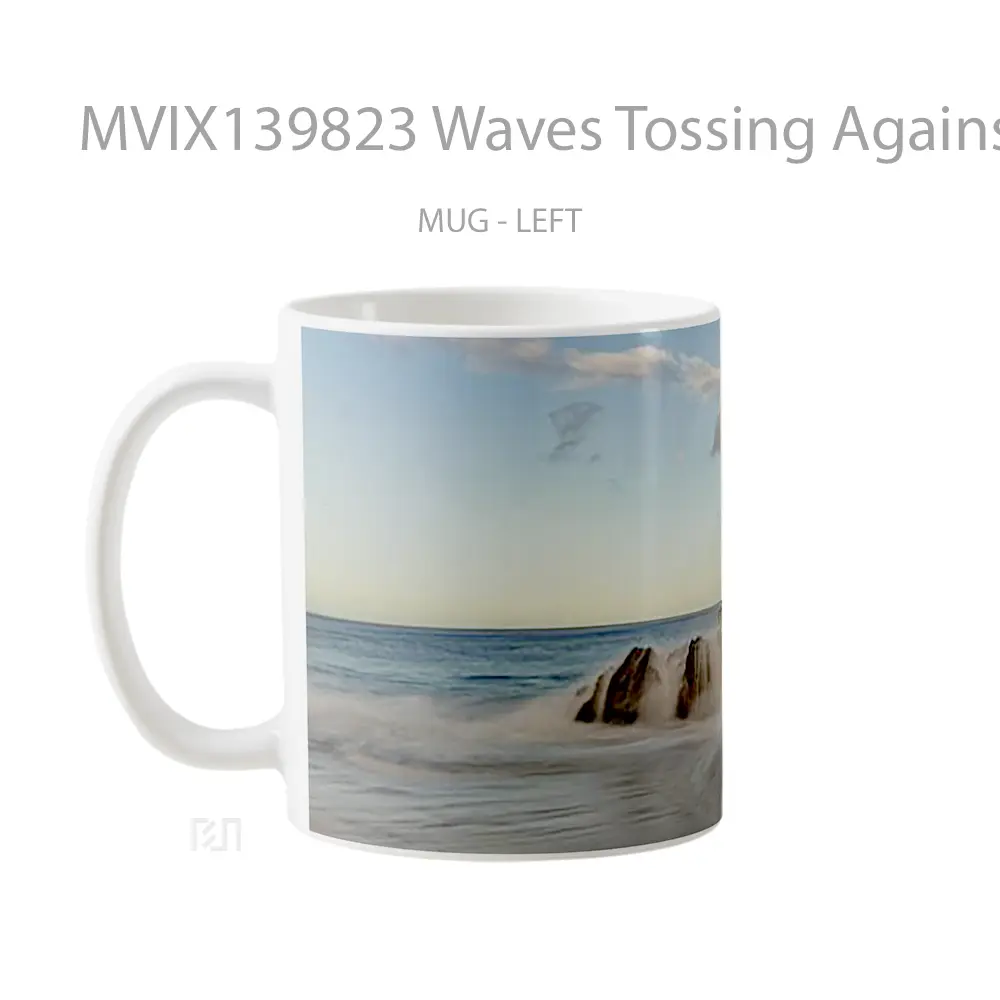 Mug Waves Tossing Against Rocks In The Beach Gelas Pemandangan Alam - All-side / Desain