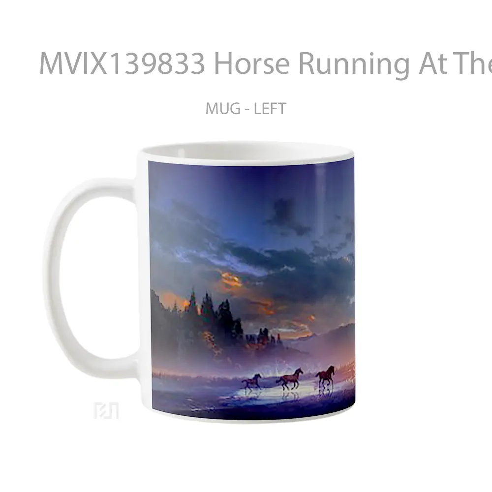 Mug Horse Running At The Beach At Sunset Digital Art Gelas Hewan Lucu - All-side / Desain