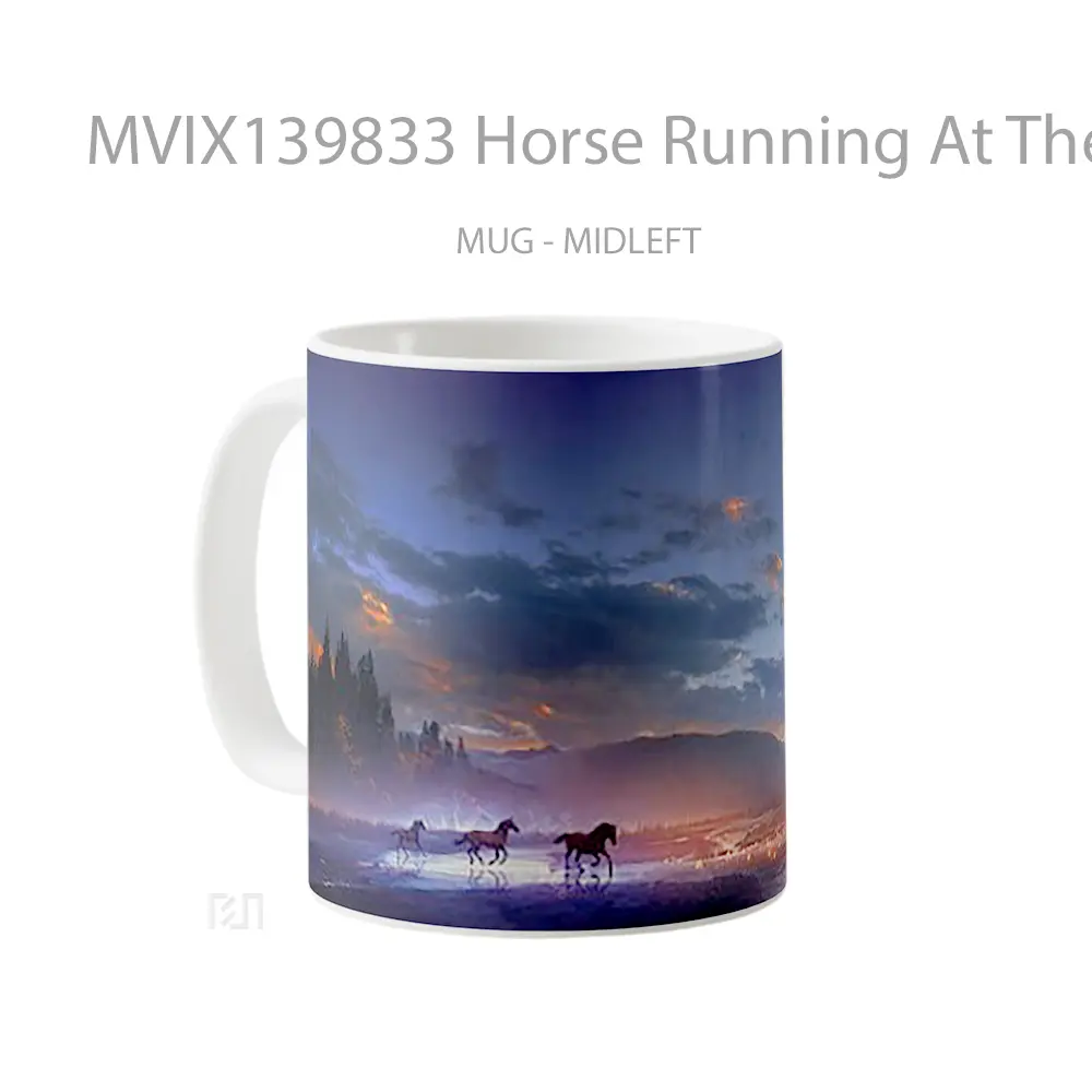 Mug Horse Running At The Beach At Sunset Digital Art Gelas Hewan Lucu - All-side / Desain