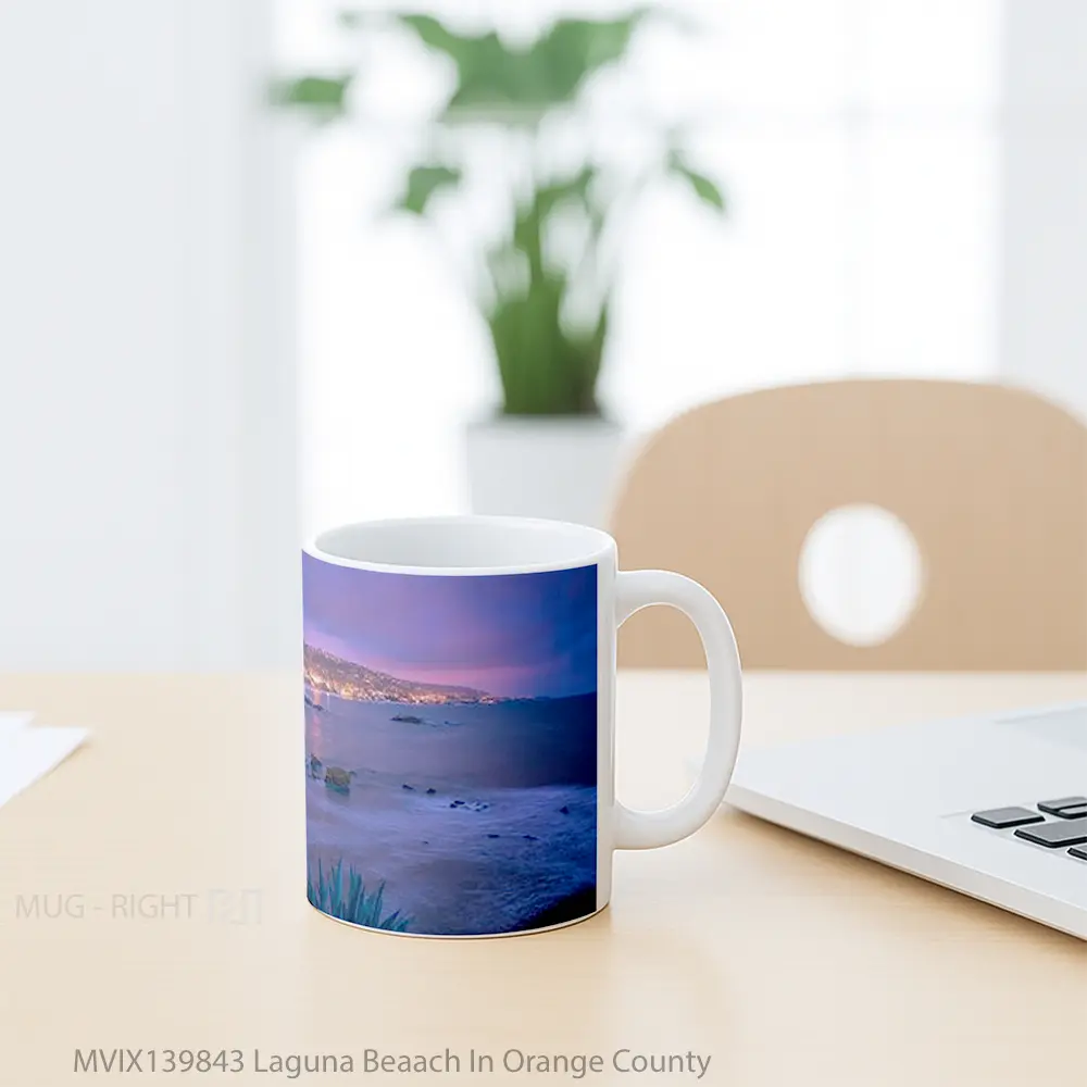 Mug Laguna Beaach In Orange County Gelas Keramik Unik - All-side / Desain