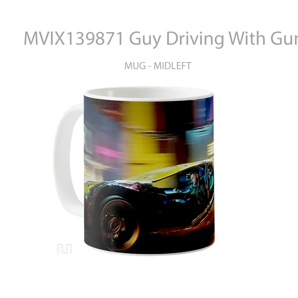 Mug Guy Driving With Gun Cyberpunk 2077 Cangkir Gamer - All-side / Desain