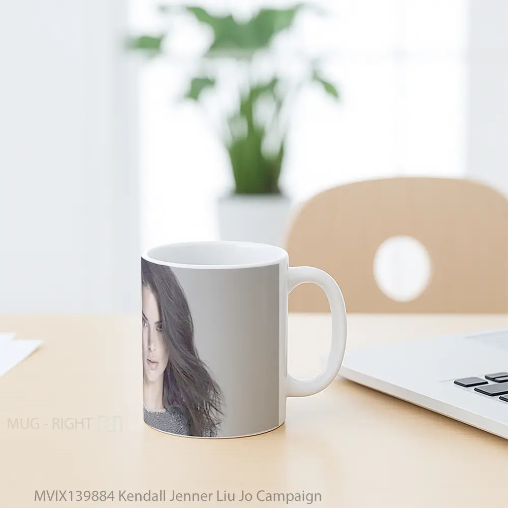 Mug Kendall Jenner Liu Jo Campaign Gelas Selebriti - All-side / Desain