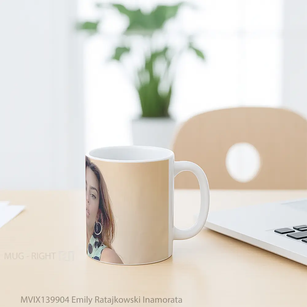 Mug Emily Ratajkowski Inamorata Gelas Keramik Unik - All-side / Desain