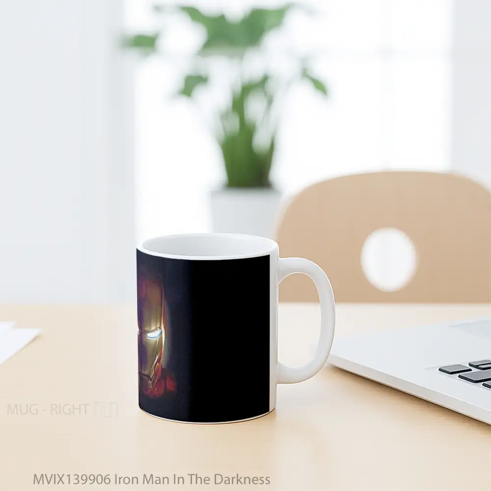 Mug Iron Man In The Darkness Gelas Superhero - All-side / Desain