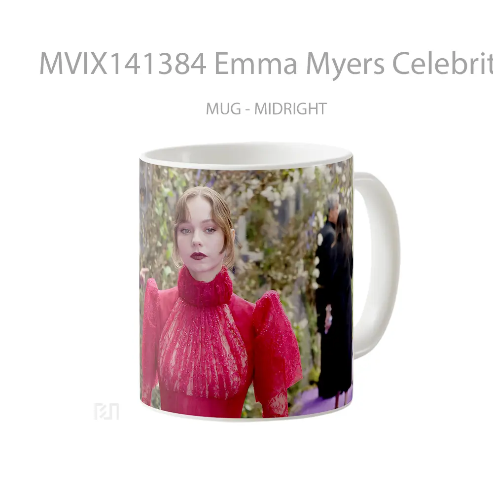 Mug Emma Myers Celebrity Gelas Keramik Unik - All-side / Desain