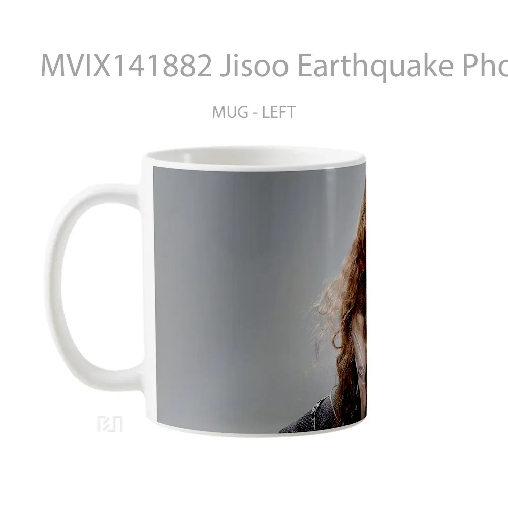 Mug Jisoo Earthquake Photo Blackpink Gelas Keramik Unik - All-side / Desain