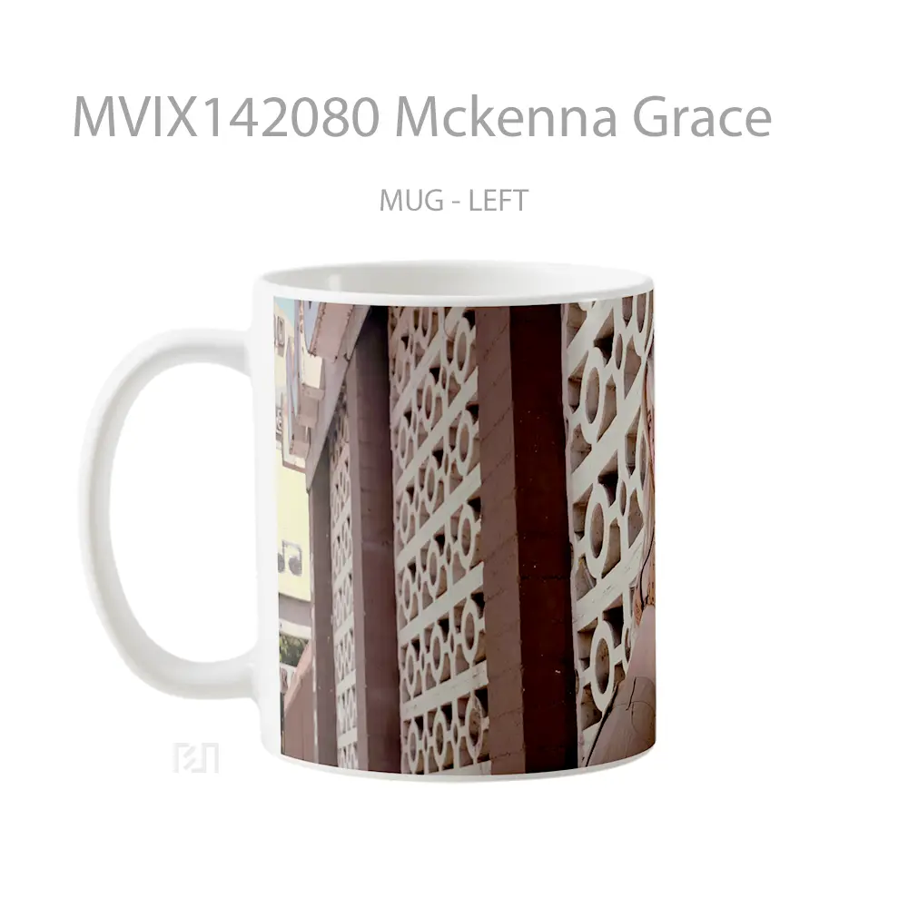 Mug Mckenna Grace Gelas Keramik Unik - All-side / Desain