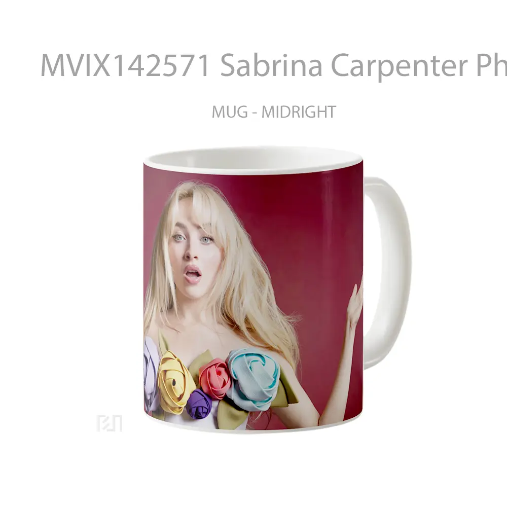 Mug Sabrina Carpenter Photo Gelas Keramik Unik - All-side / Desain
