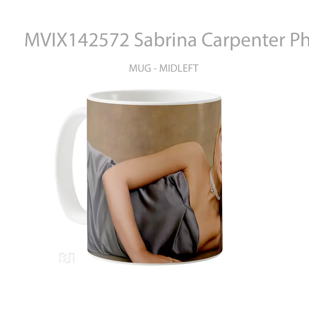 Mug Sabrina Carpenter Photoshoot Gelas Keramik Unik - All-side / Desain