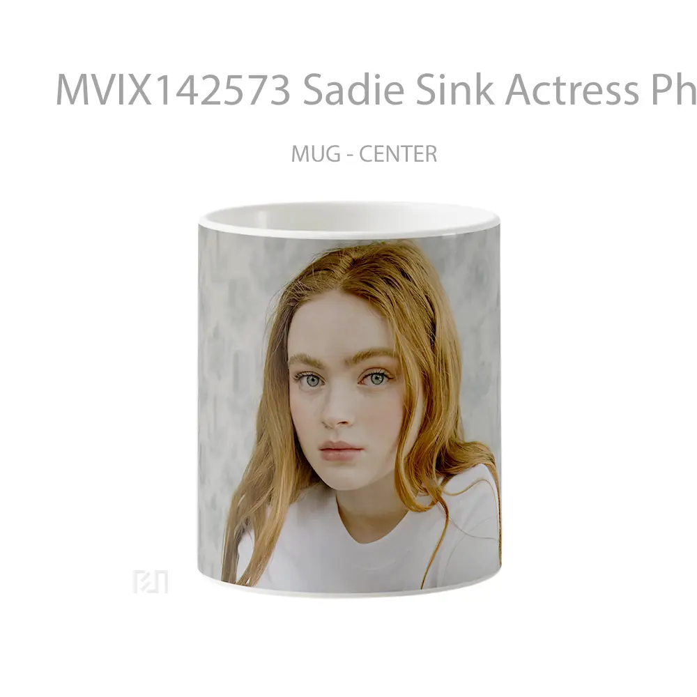 Mug Sadie Sink Actress Photoshoot Gelas Keramik Unik